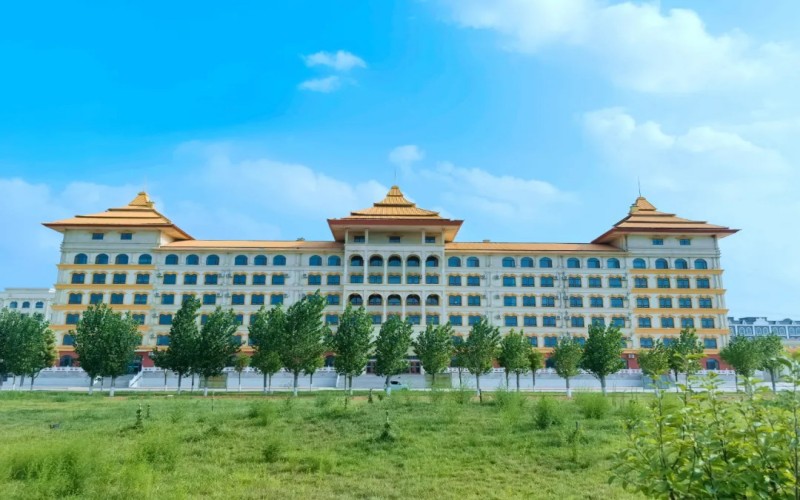 河北外国语学院