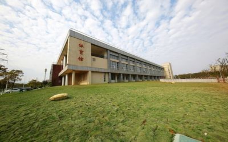 豫章师范学院