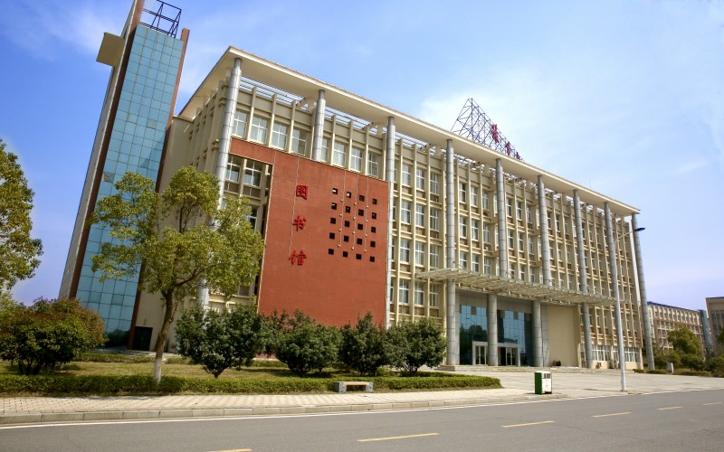 豫章师范学院