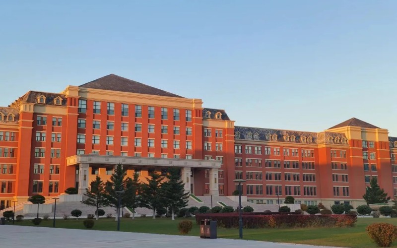 吉林建筑科技学院