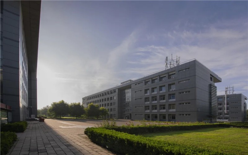 北京网络职业学院