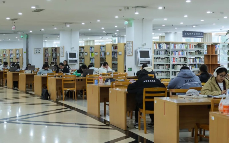 浙江商业职业技术学院