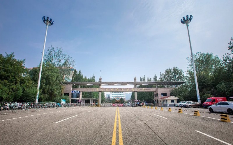 山东外国语职业技术大学