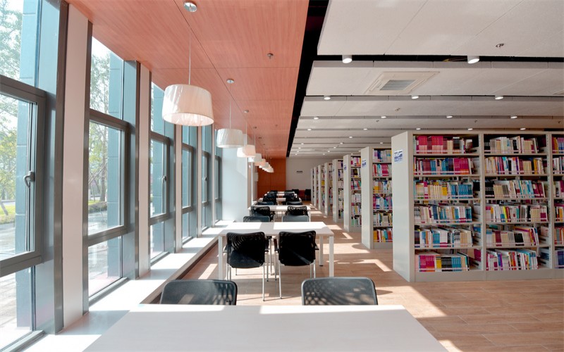 重庆五一职业技术学院