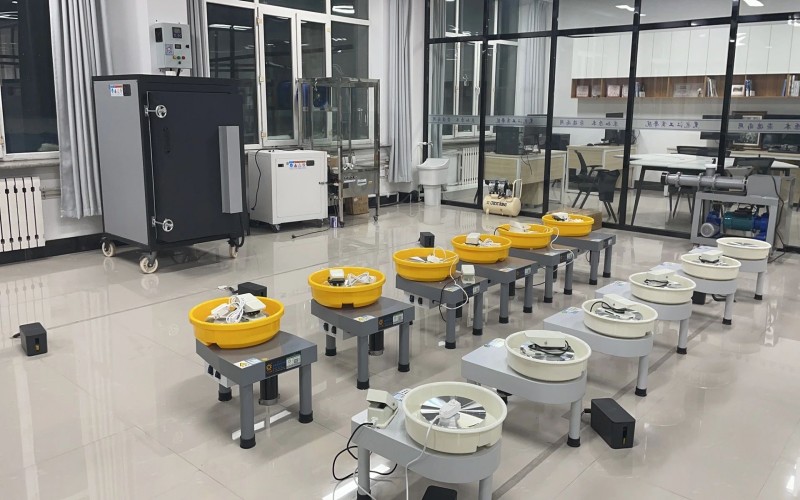 黑龙江工商学院