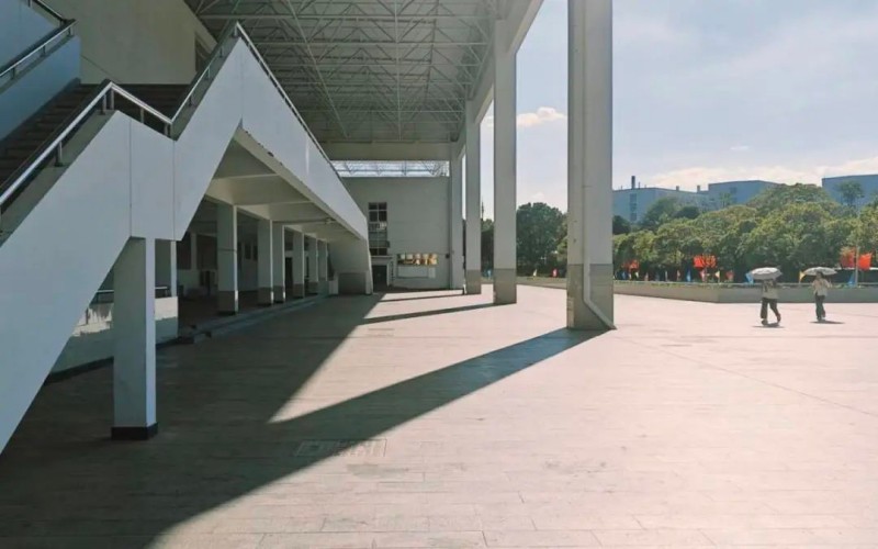 江西中医药大学